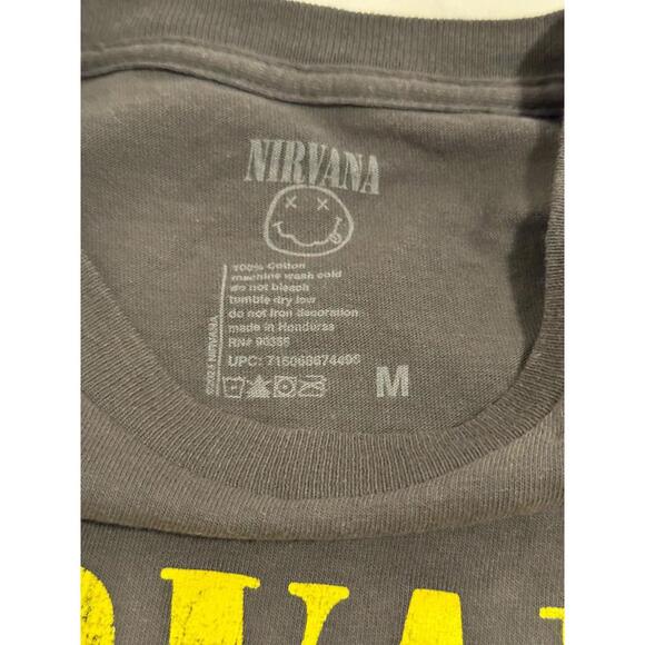 NIRVANA Men's Tshirt Tee Shirt Medium Vintage Look Medium - Picture 7 of 7